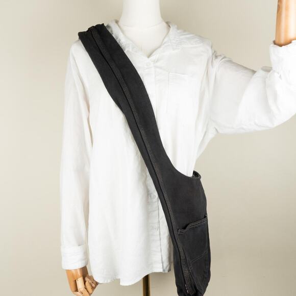 Brown reworked upcycled carhartt hobo bag - Picture 5 of 8